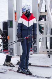 Ivanka Trump and Jared Kushner Hit the Slopes in Aspen with Family 12.29.2024