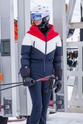 Ivanka Trump and Jared Kushner Hit the Slopes in Aspen with Family 12.29.2024