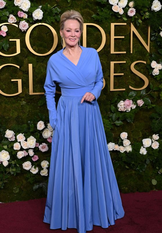 Jean Smart at 82nd Annual Golden Globe Awards