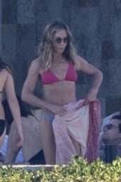 Jennifer Aniston Celebrates New Year with Beachy Vibes in Cabo 02 01 2025