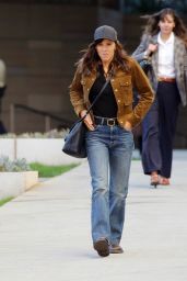Jennifer Garner Spotted in LA - 01.21.2025
