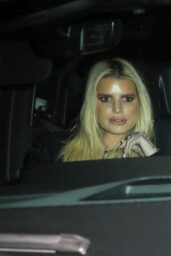 Jessica Simpson Steps Out for a Night on the Town 04 01 2025