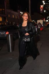 Jordyn Woods Heads to Madison Square Garden for Knicks Game 01.30.2025