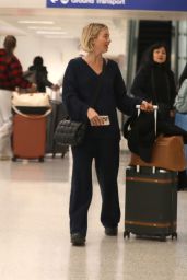 Julianne Hough Arrives Low-Key in LA - 01.21.2025