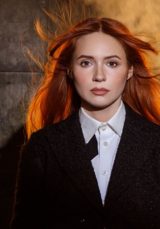 Karen Gillan Stars in The Amazing Magazine Issue No.19 01.07.2025