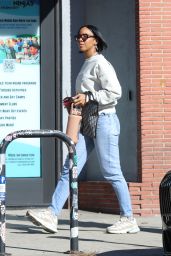 Kelly Rowland Visits Salon in Los Angeles - 01.21.2025