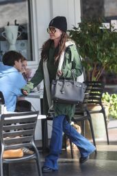 Kyle Richards Spotted at Beverly Glen Mall Lunch 01.27.2025