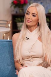 Leanne Quigley on 