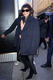 Michelle Yeoh Greets Fans at Empire State Building 01.24.2025