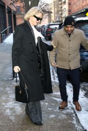 Naomi Watts Heads to The Drew Barrymore Show in NYC - 01.22.2025