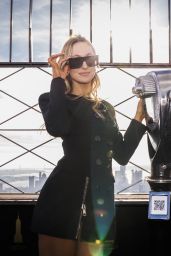 Nikki Glaser Lights Up Empire State Building - 12.17.2024