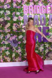 Renée Zellweger Channels Bridget Jones in Vintage Balmain Pink Perfection