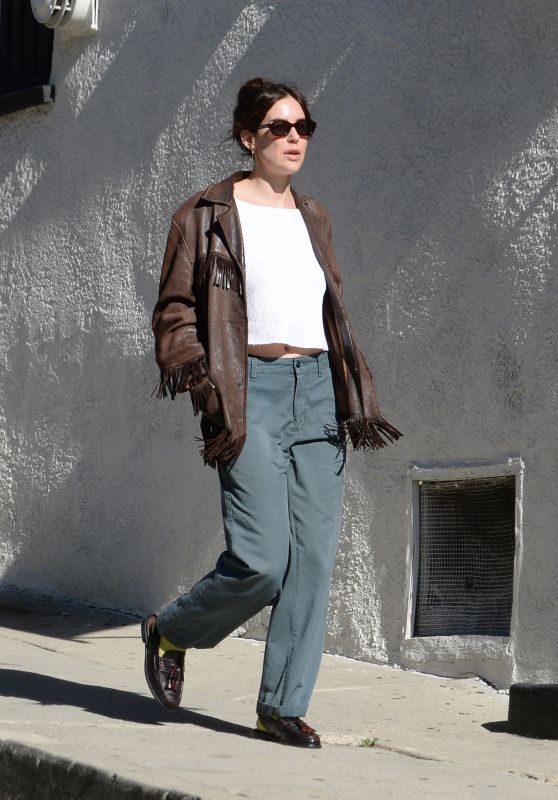 Scout Willis Keeps It Casual at LA