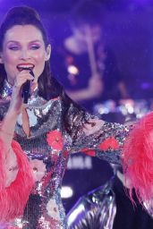 Sophie Ellis-Bextor Shines at Times Square New Year