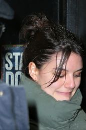 Suri Cruise Surprises Mom Katie Holmes Backstage at 