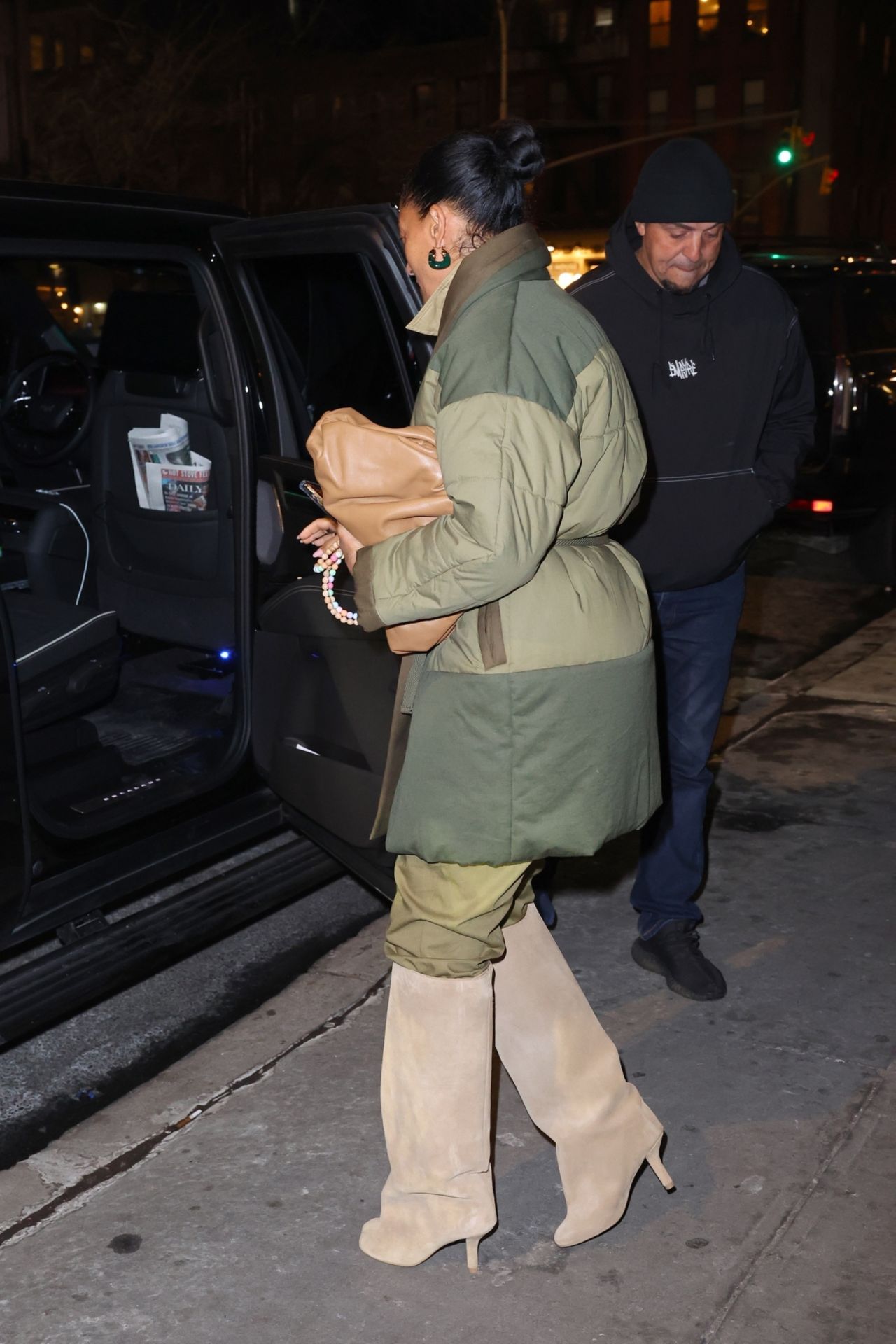 Tracee Ellis Ross Spotted at The Corner Store in New York 01.25.2025