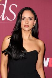 Valeria Loren at the 2025 Golden Globes WWD Style Awards