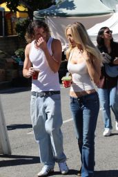 Alexis Ren at Studio City Farmer