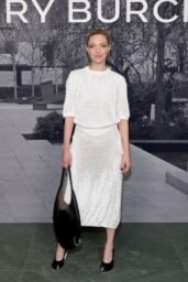 Amanda Seyfried Stuns in Tory Burch at NYFW Fall 2025