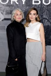 Chloe Fineman at Tory Burch NYFW - 02.10.2025