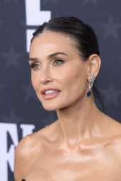 Demi Moore Stuns in Schiaparelli at Critics Choice 2025