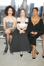 Dove Cameron at Carolina Herrera Fashion Show - 02.10.2025