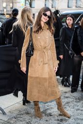 Emily Ratajkowski’s Luxe Suede Look Defines Winter 2025