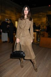Emily Ratajkowski’s Luxe Suede Look Defines Winter 2025