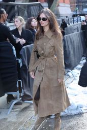 Emily Ratajkowski’s Luxe Suede Look Defines Winter 2025