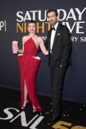 Emma Stone’s Playful Red Carpet Moment at SNL50