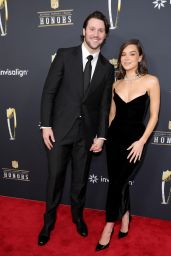 Hailee Steinfeld at 14th Annual NFL Honors in New Orleans - 02.06.2025