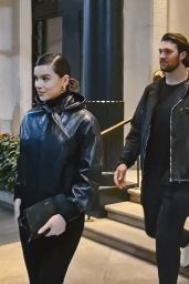 Hailee Steinfeld Heads Out to Dinner in Milan - 02.25.2025