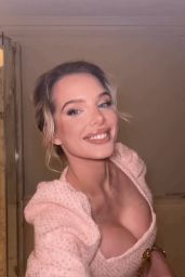  Helen Flanagan 02-21-2025