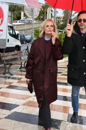 Isabella Ferrari at Sanremo 2025 with L