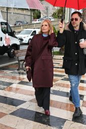 Isabella Ferrari at Sanremo 2025 with L