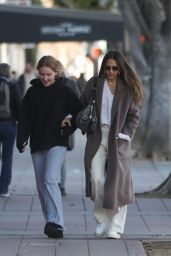 Jessica Alba Spotted at Lunch with Daughter in Westwood - 10.02.2025