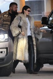 Kendall Jenner Dines in Fur Jacket at Little Nell