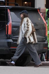 Kendall Jenner Dines in Fur Jacket at Little Nell