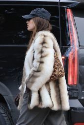 Kendall Jenner Dines in Fur Jacket at Little Nell