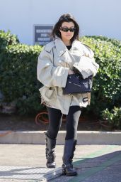 Kourtney Kardashian Spotted at Porta Via in Calabasas - 02.20.2025