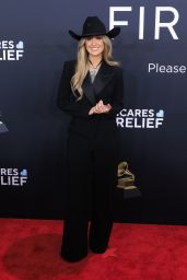 Lainey Wilson Honored at 67th Annual Grammy Awards