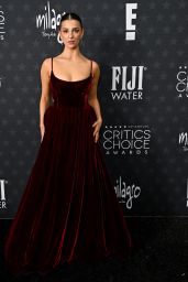 Marisa Abela Shines at 30th Annual Critics Choice Awards