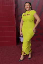 Nia Sioux at Fourth Annual Fifteen Percent Pledge Gala 02.01.2025