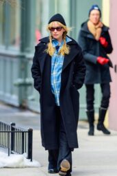 Pregnant Jennifer Lawrence Rocks Designer Winter Style