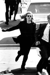 Rene Russo - "In the Line of Fire" Stills