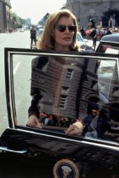 Rene Russo - "In the Line of Fire" Stills