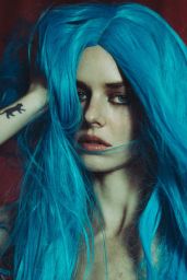 Samara Weaving Stuns in February 2025 Photoshoot