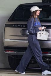 Sofia Vergara Sports Casual Look While Running Errands in LA - 02.20.2025