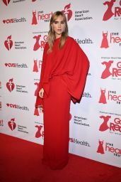 Suki Waterhouse Shines at 2025 AHA Red Dress Collection in NYC