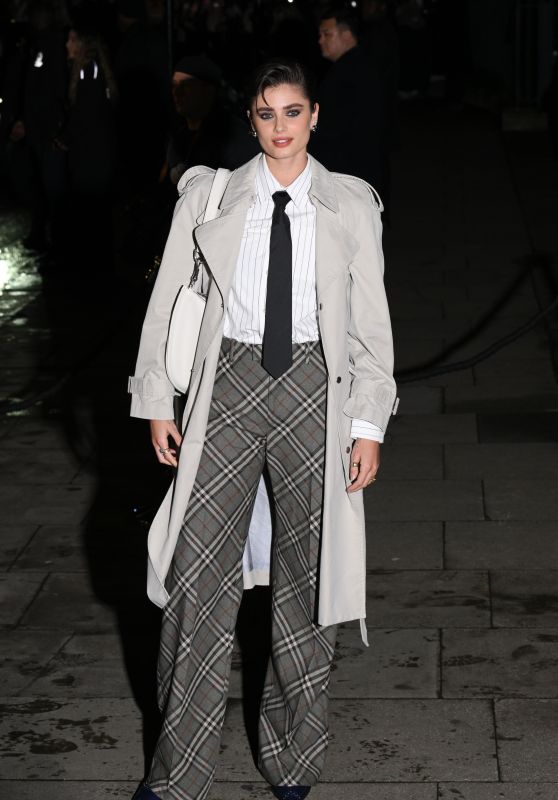 Taylor Hill at Burberry Show During London Fashion Week - 02.24.2025